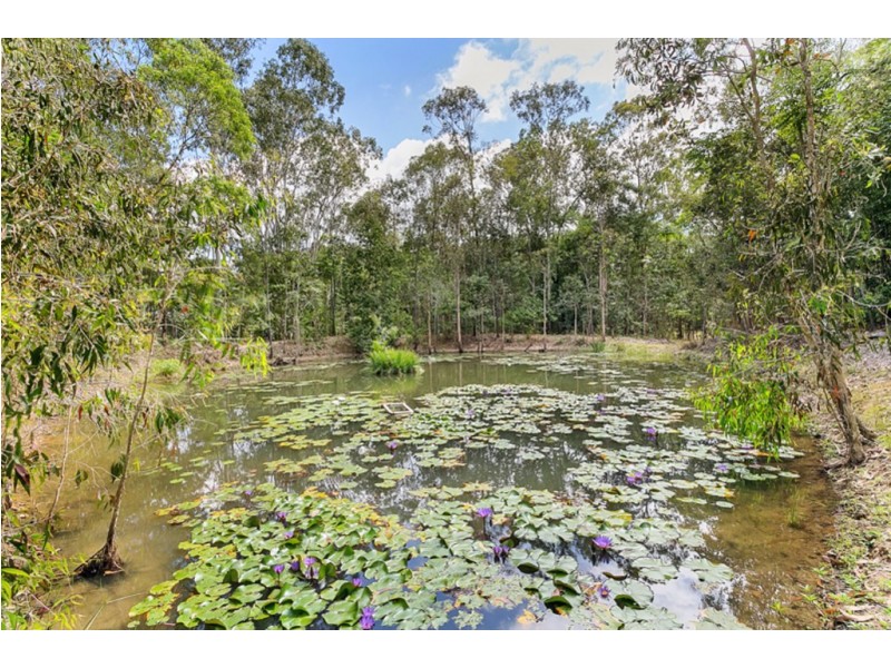 18 Scenic Drive, Speewah QLD 4881