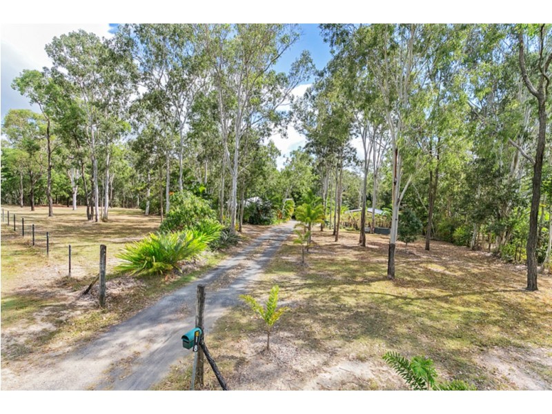 18 Scenic Drive, Speewah QLD 4881