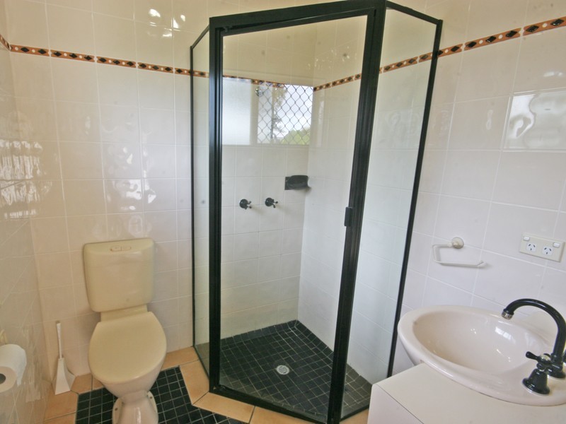 3 Mistletoe Close, Kamerunga QLD 4870