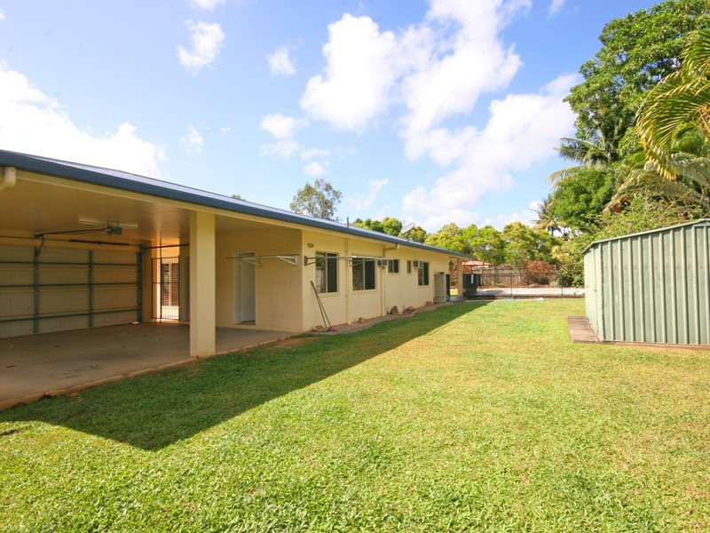 3 Mistletoe Close, Kamerunga QLD 4870