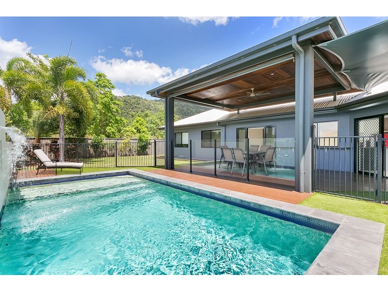 2 Jabiru Court, Smithfield QLD 4878