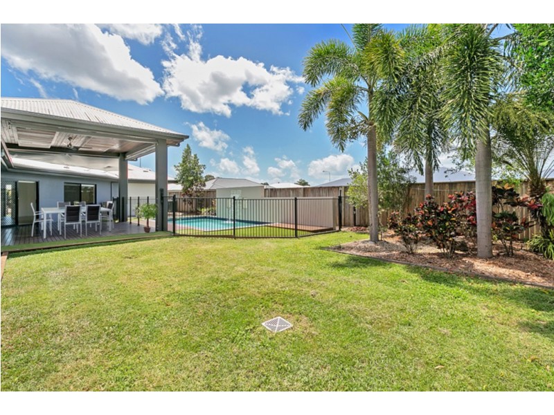 2 Jabiru Court, Smithfield QLD 4878