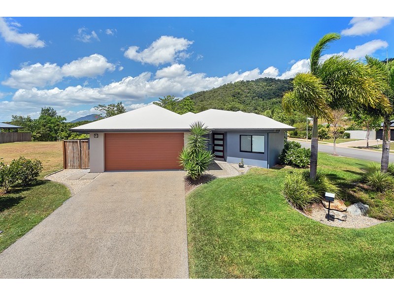 2 Jabiru Court, Smithfield QLD 4878