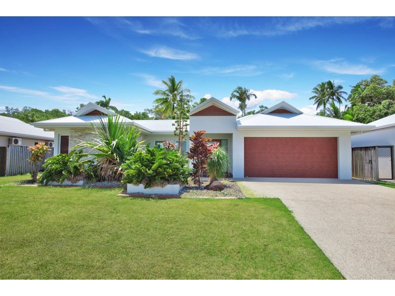 30 Lagoon Drive, Trinity Beach QLD 4879