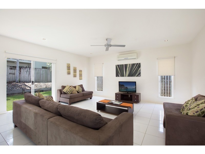 30 Lagoon Drive, Trinity Beach QLD 4879