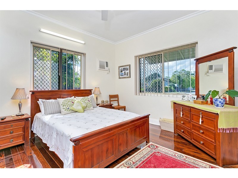 60 Upward Street, Parramatta Park QLD 4870