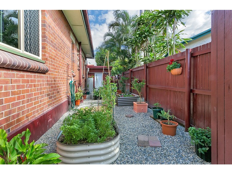 60 Upward Street, Parramatta Park QLD 4870