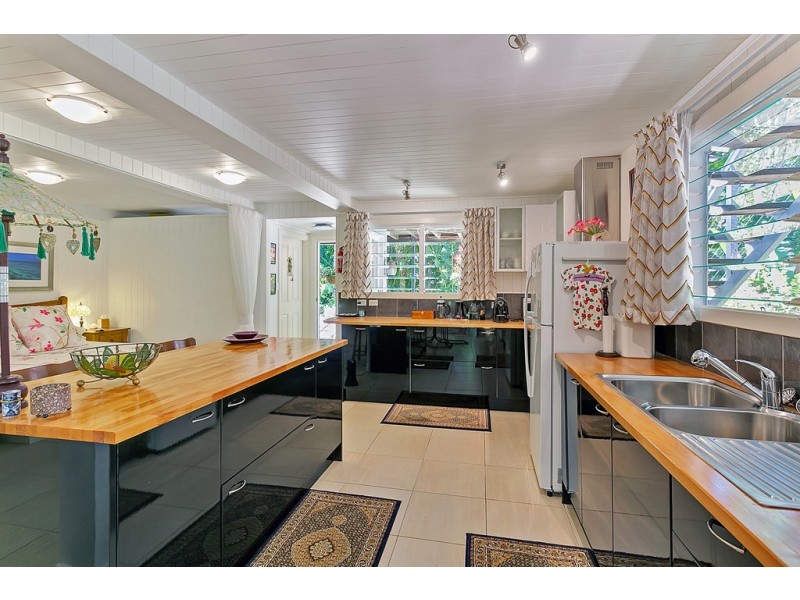 9 Butler Drive, Kuranda QLD 4881