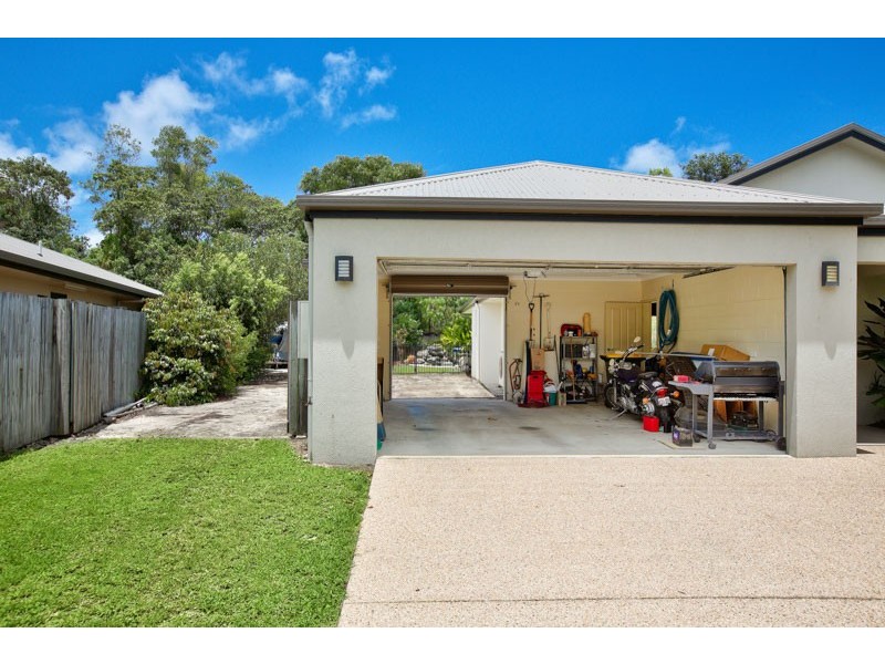 19 Vetiver Street, Trinity Park QLD 4879