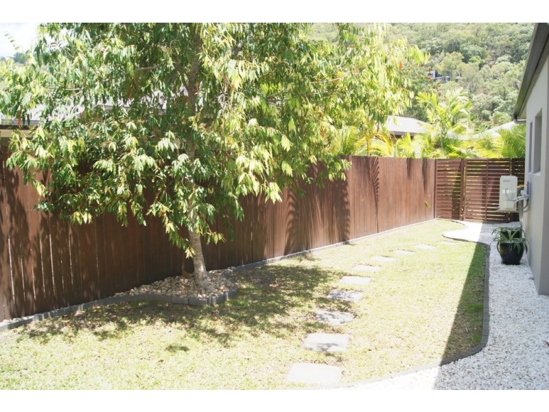 1/6 Michelia Street, Palm Cove QLD 4879