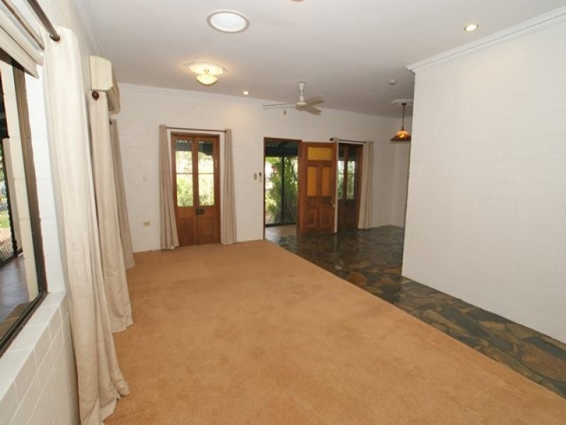 7 Coolangata Close, Kewarra Beach QLD 4879