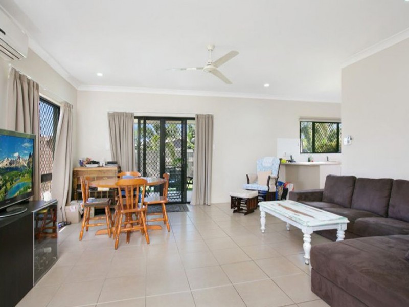 6 Brookville Gardens, Smithfield QLD 4878
