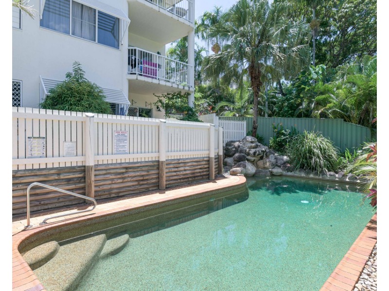5/98-100 Moore Street, Trinity Beach QLD 4879