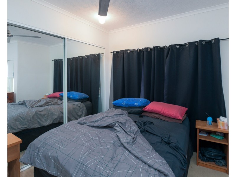 5/98-100 Moore Street, Trinity Beach QLD 4879
