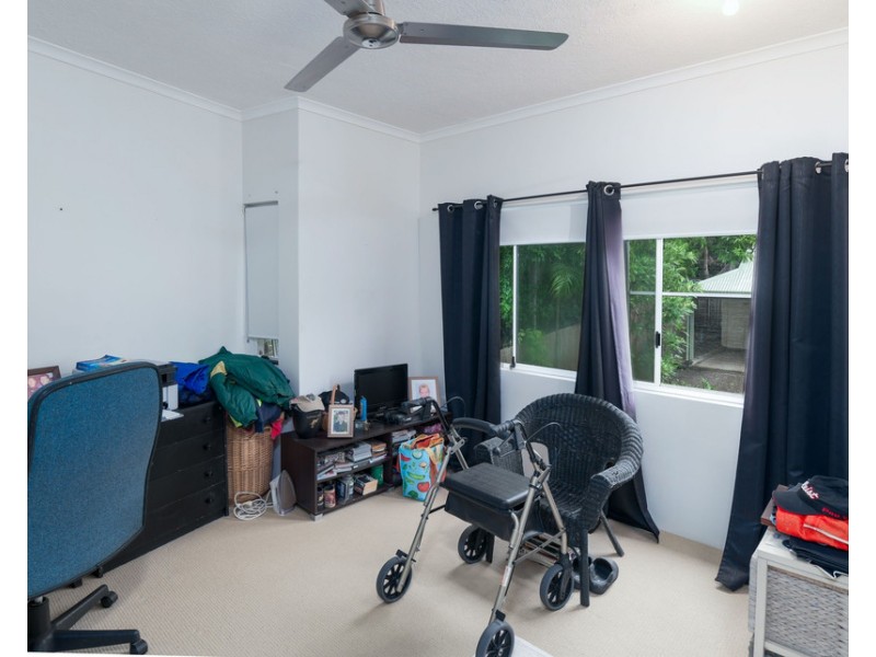 5/98-100 Moore Street, Trinity Beach QLD 4879