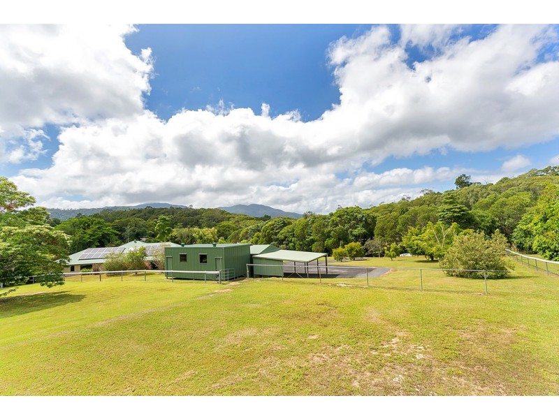 61 Stoney Creek Road, Speewah QLD 4881