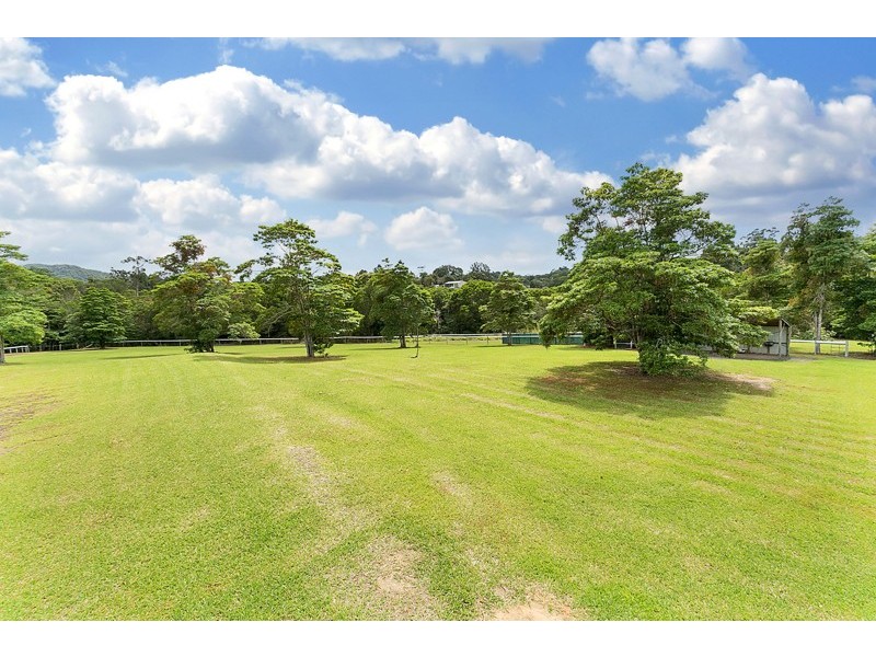 61 Stoney Creek Road, Speewah QLD 4881