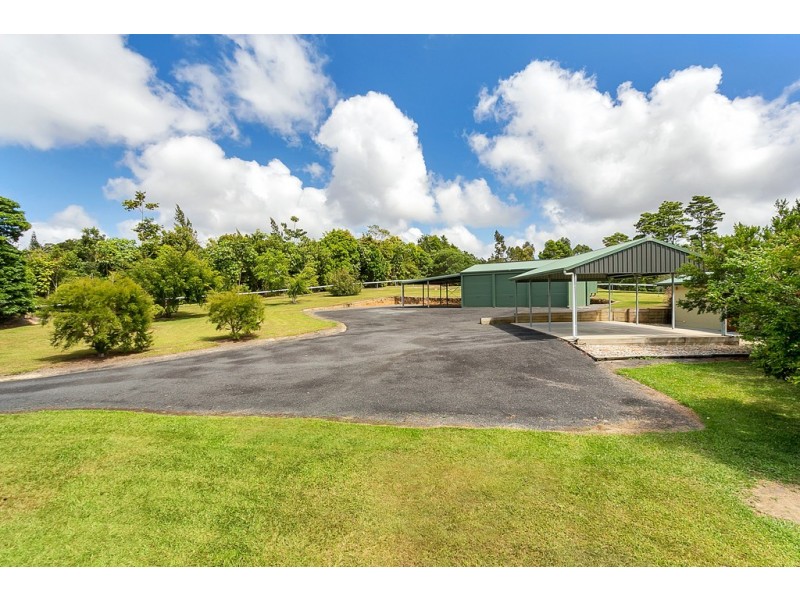 61 Stoney Creek Road, Speewah QLD 4881