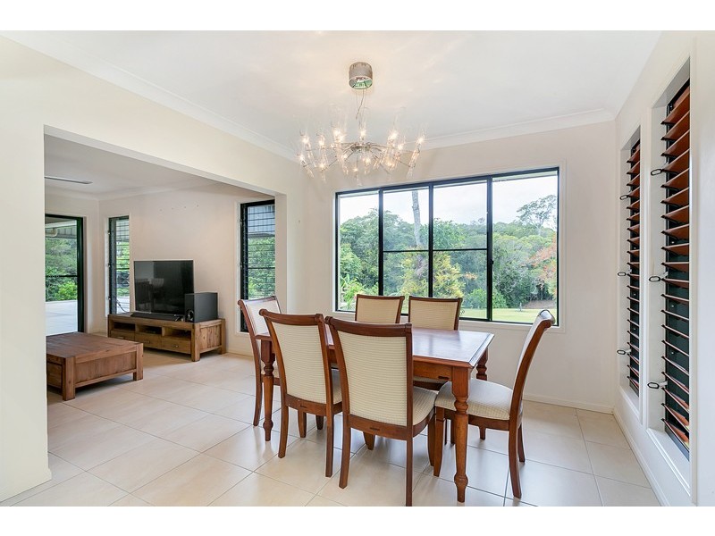 61 Stoney Creek Road, Speewah QLD 4881