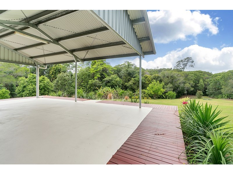 61 Stoney Creek Road, Speewah QLD 4881
