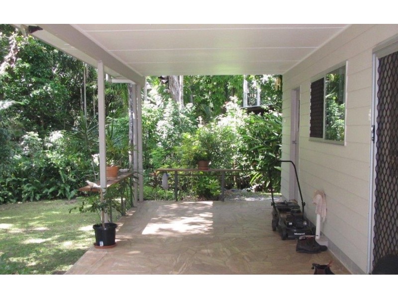 20 Trinidad Close, Trinity Beach QLD 4879