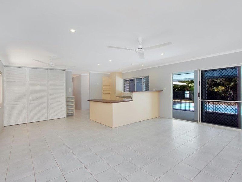 140 Trinity Beach Road, Trinity Beach QLD 4879