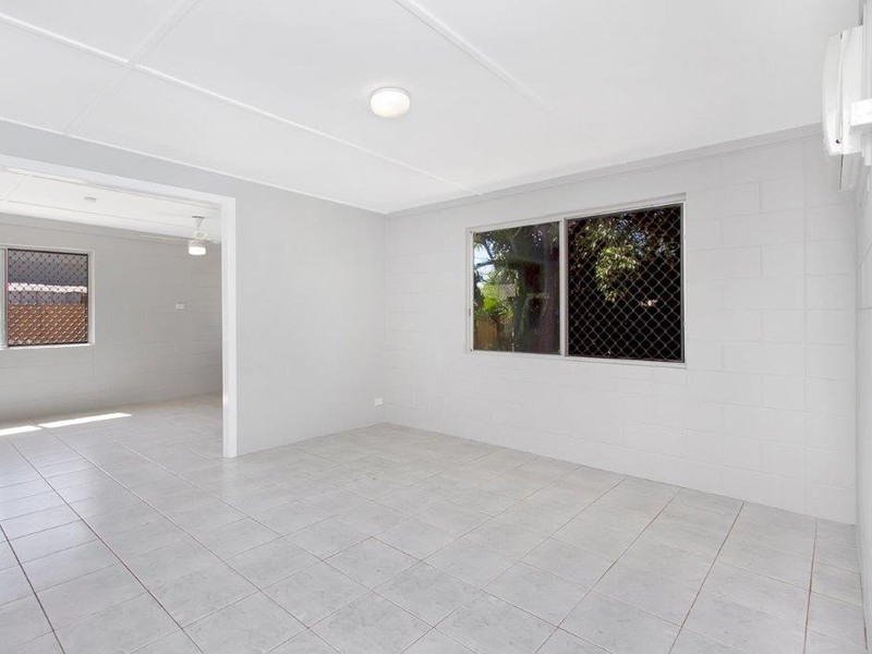 140 Trinity Beach Road, Trinity Beach QLD 4879