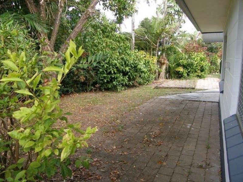 140 Trinity Beach Road, Trinity Beach QLD 4879