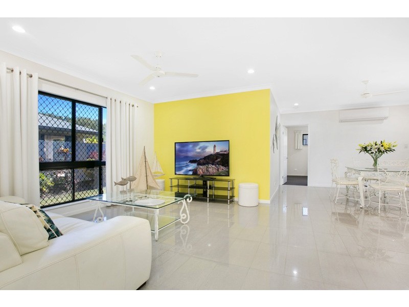 2 Coastline Parade, Trinity Beach QLD 4879