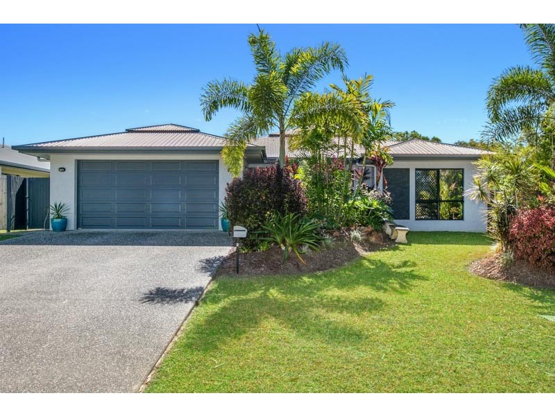 2 Coastline Parade, Trinity Beach QLD 4879