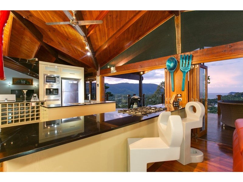 5/7 Tari Place, Trinity Beach QLD 4879