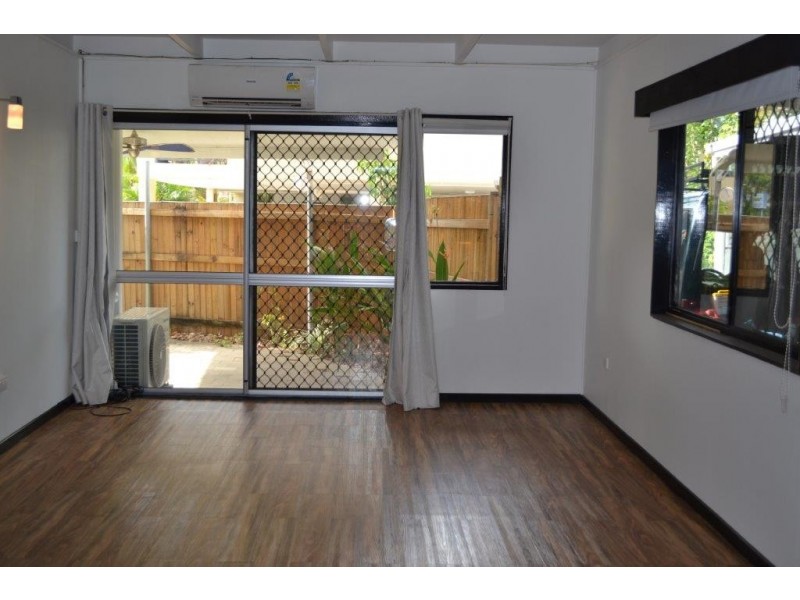 1/32 Anderson Street, Trinity Beach QLD 4879