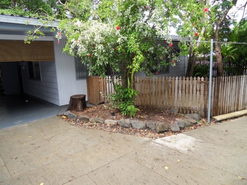 1/32 Anderson Street, Trinity Beach QLD 4879
