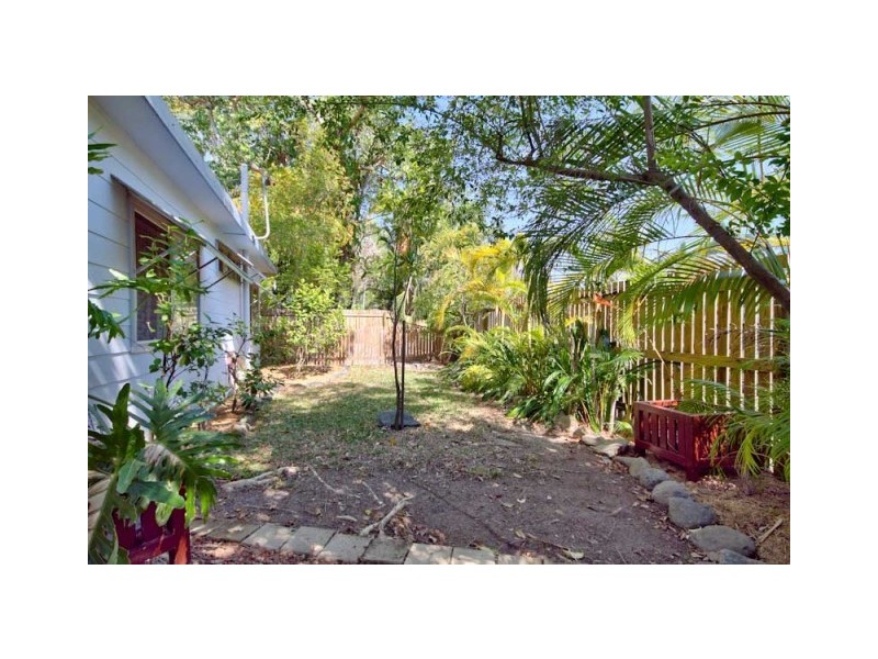 1/32 Anderson Street, Trinity Beach QLD 4879