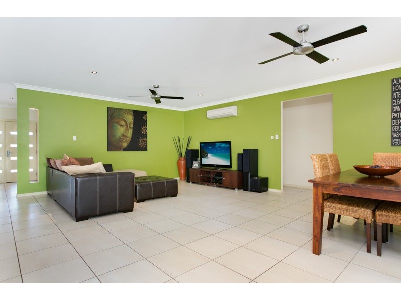 5 Iridescent Drive, Trinity Park QLD 4879