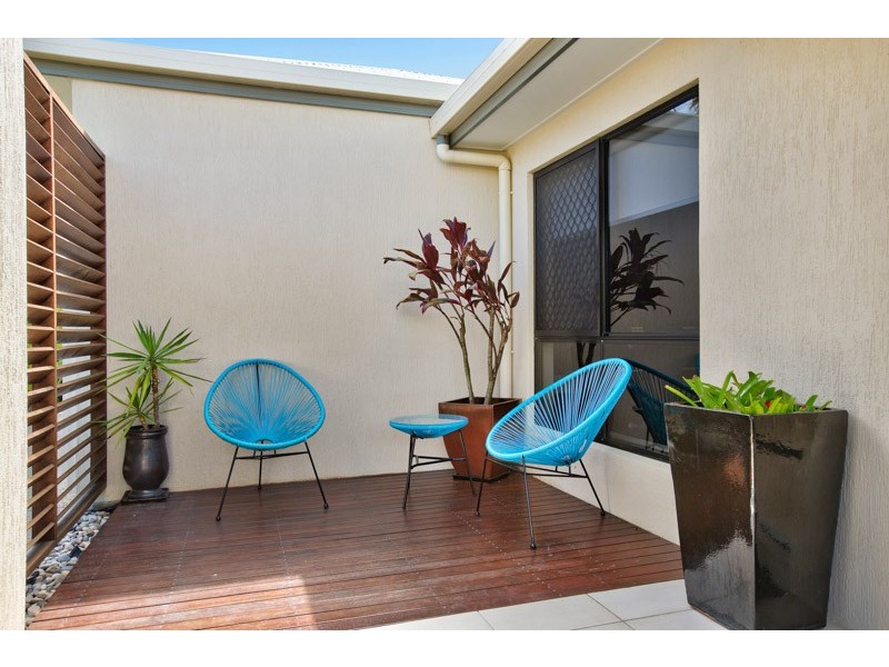 5 Iridescent Drive, Trinity Park QLD 4879