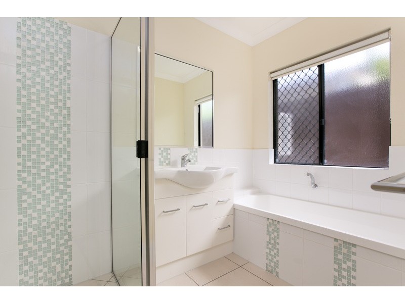 5 Iridescent Drive, Trinity Park QLD 4879
