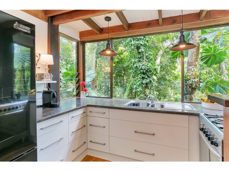 13 Butler Drive, Kuranda QLD 4881