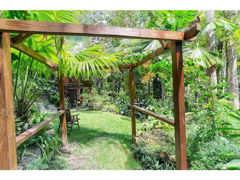 13 Butler Drive, Kuranda QLD 4881