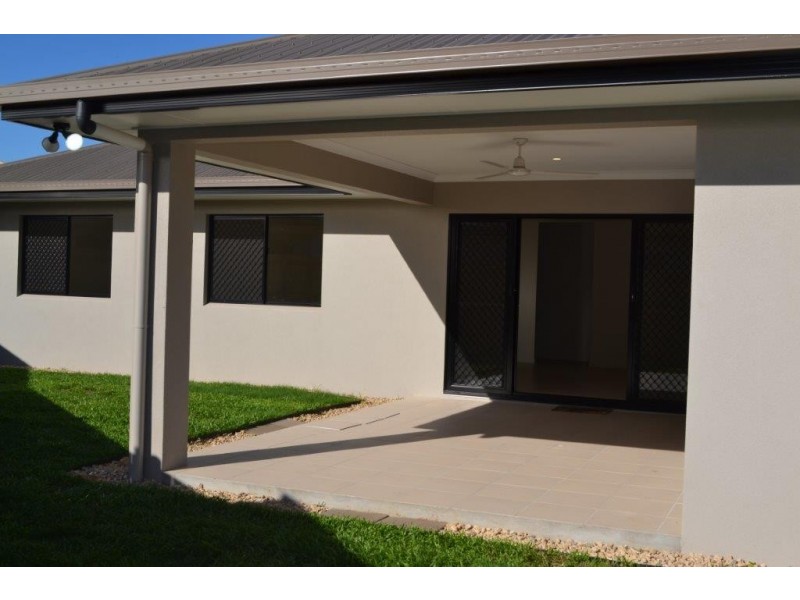 15 Hideaway Close, Palm Cove QLD 4879
