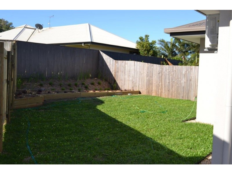 15 Hideaway Close, Palm Cove QLD 4879