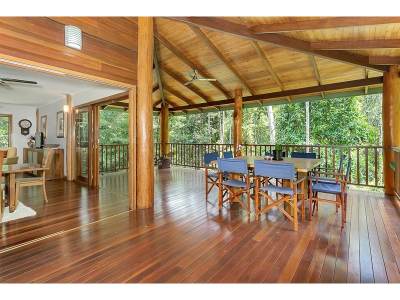 16 Coconut Grove, Kuranda QLD 4881