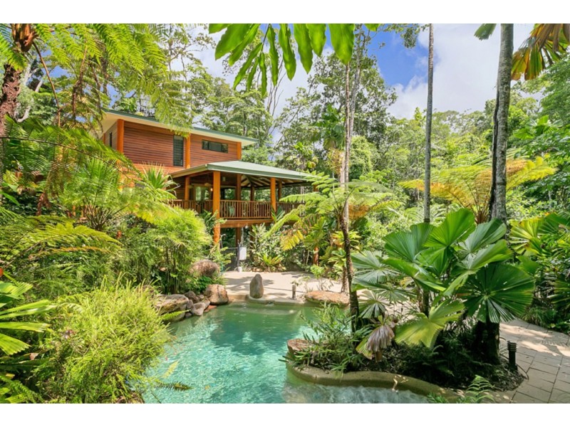 16 Coconut Grove, Kuranda QLD 4881