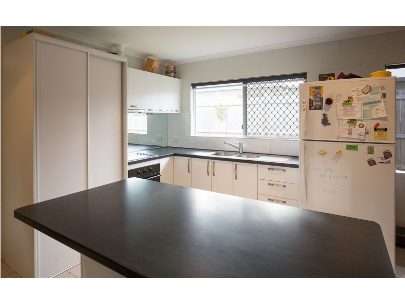 8A Wewak Street, Trinity Beach QLD 4879