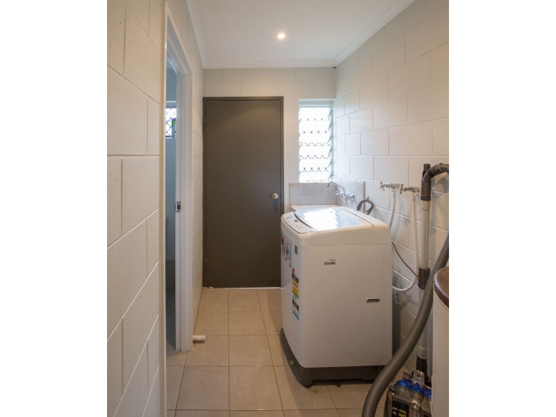 8A Wewak Street, Trinity Beach QLD 4879