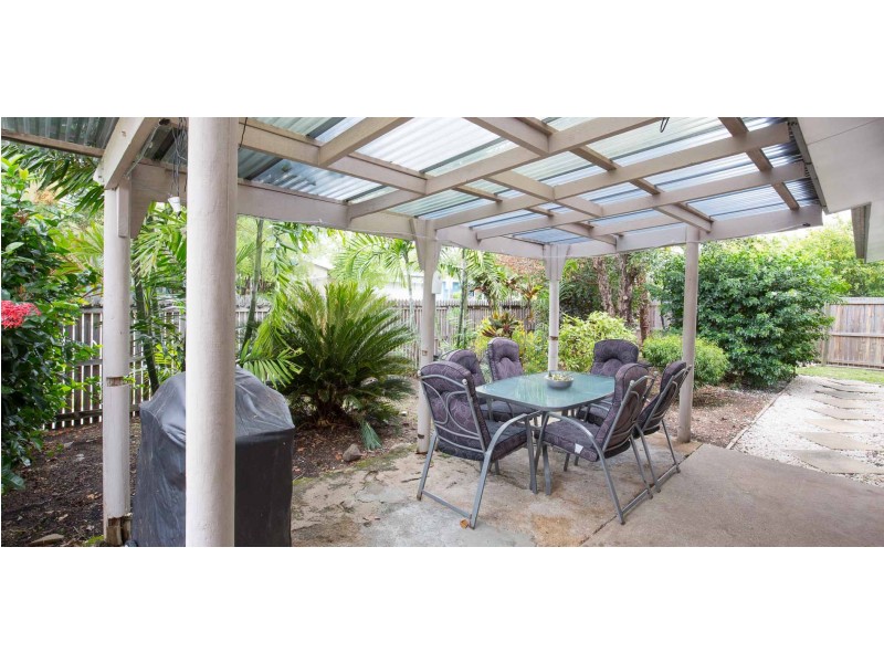 8A Wewak Street, Trinity Beach QLD 4879