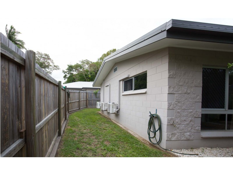 8A Wewak Street, Trinity Beach QLD 4879