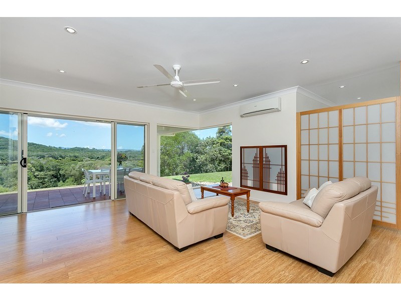 3 Sandalwood Close, Kuranda QLD 4881