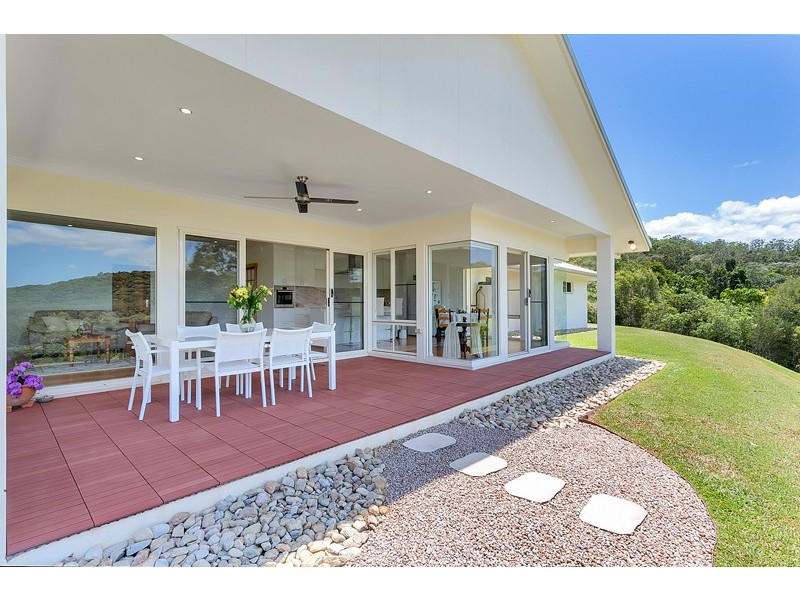 3 Sandalwood Close, Kuranda QLD 4881