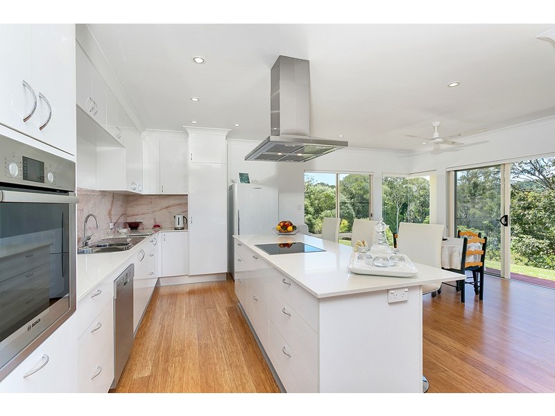 3 Sandalwood Close, Kuranda QLD 4881